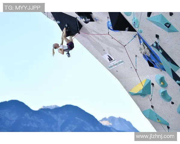 重庆攀岩队在极限运动世界杯积分榜中以57分稳居第一名引发关注